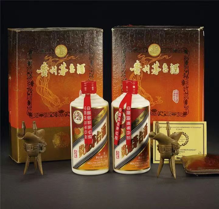 涿鹿礼盒茅台酒回收